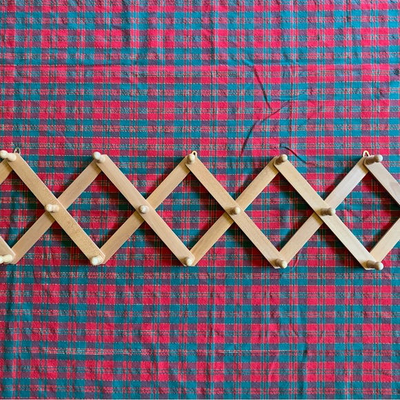Accordion Style Expandable Wooden Coat Rack (1 of 2 - see other listing) - Picture 6 of 7